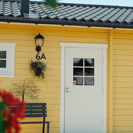 טרלבורג Cosy Cottage By The South Coast מראה חיצוני תמונה