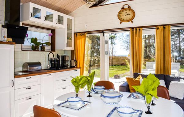 טרלבורג Cosy Cottage By The South Coast מראה חיצוני תמונה